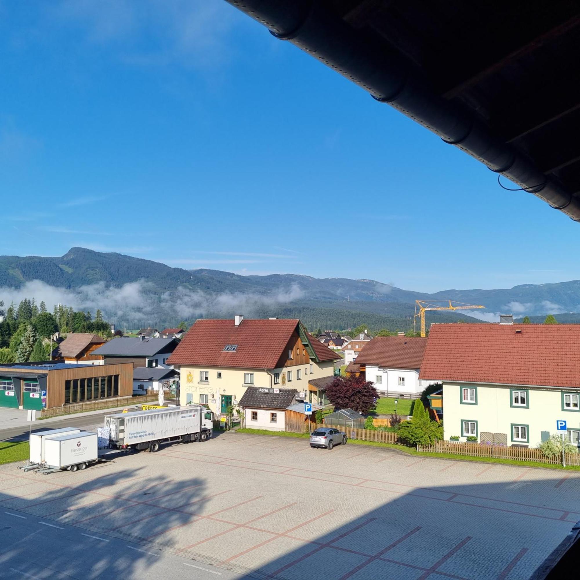 Hotel Aquamarin Бад-Миттерндорф Экстерьер фото